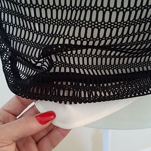 Willow & Clay Tank Top Womens Size S Black Lace Overlay White Sleeveless NEW - Picture 7 of 8